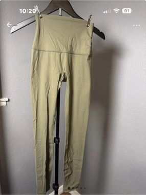 High-Waist Olive Green Women’s Leggings